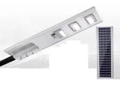 Luminária Pública Solar 150W integrada